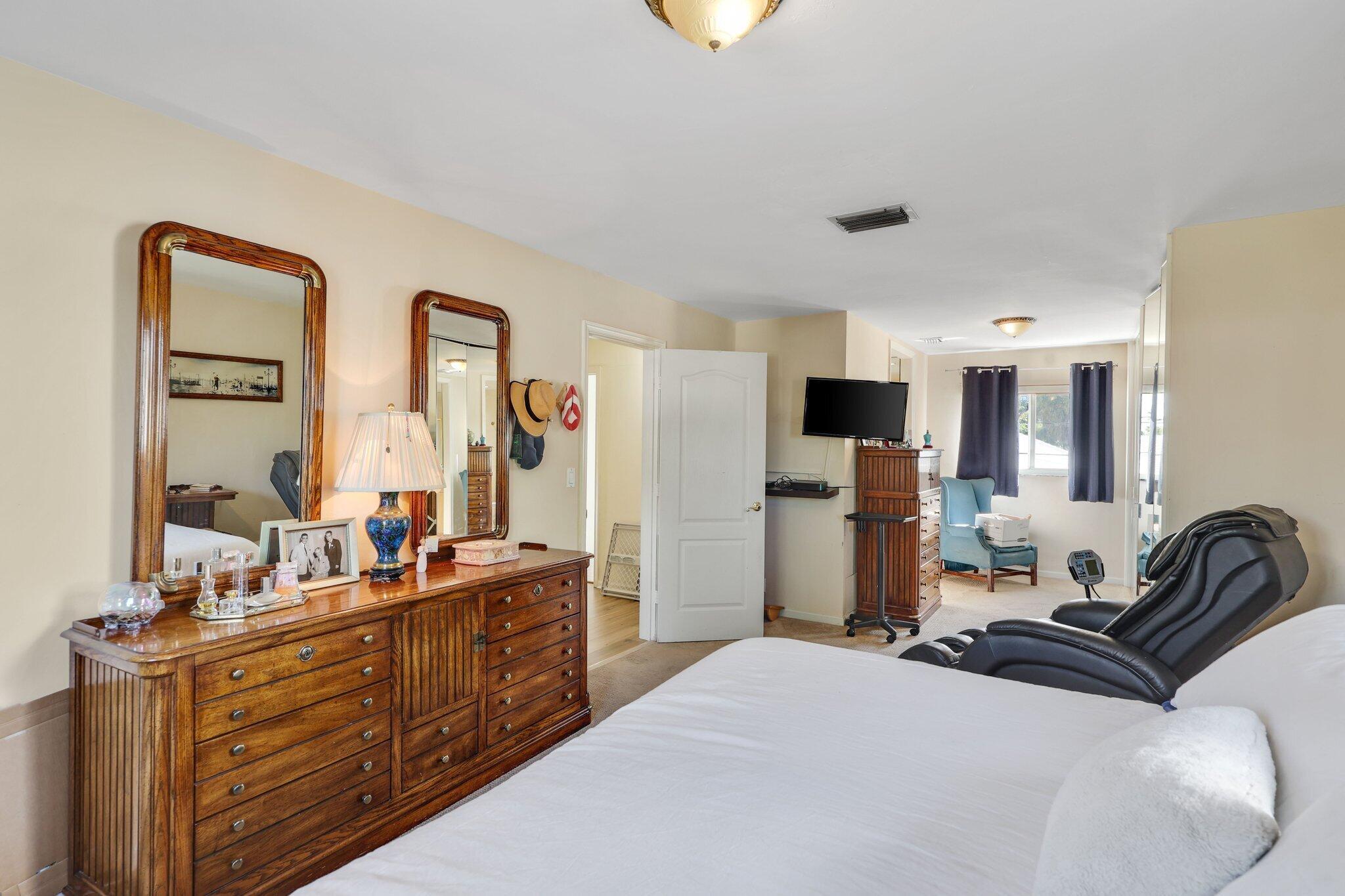 CORAL RIDGE COUNTRY CLUB - Residential