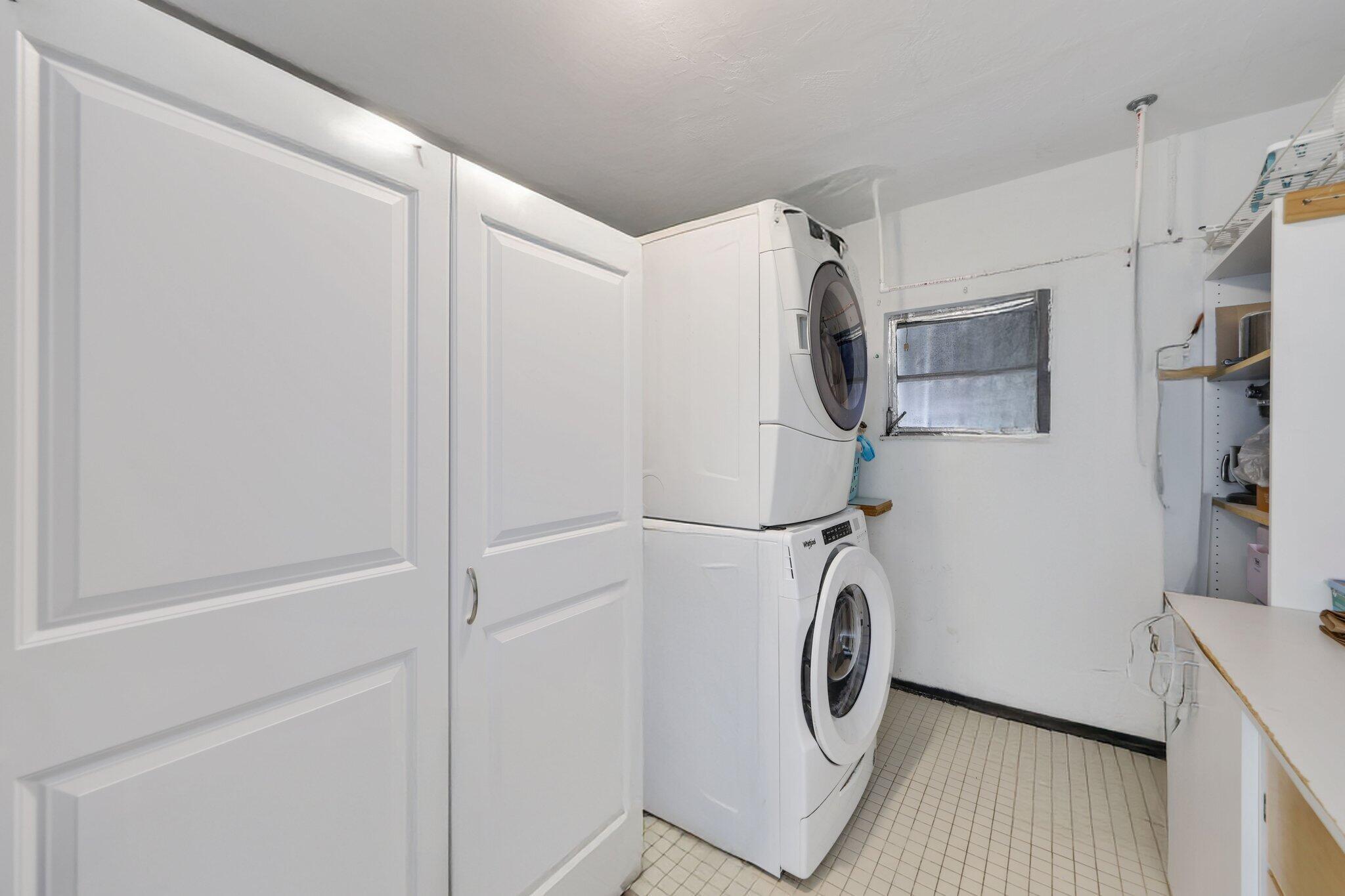 CORAL RIDGE COUNTRY CLUB - Residential