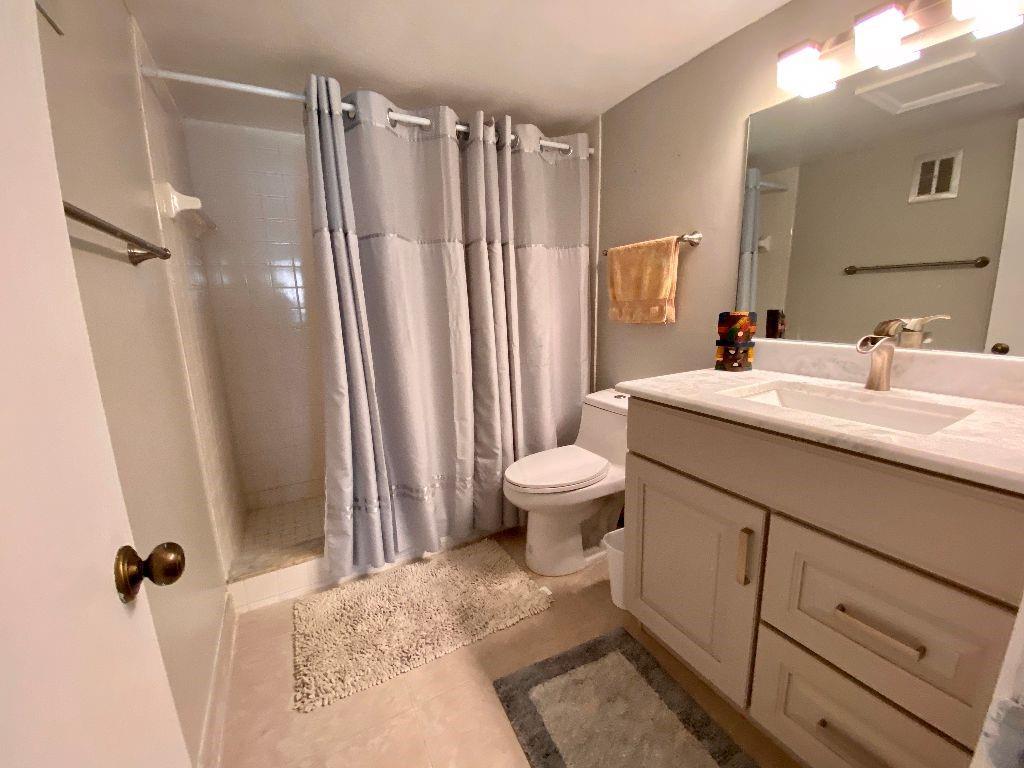 Manor Grove Village - Residential Lease