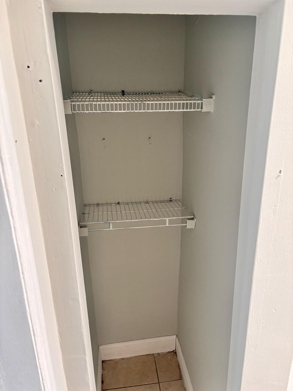 FRESHWATER ADD TO WPB - Residential Lease