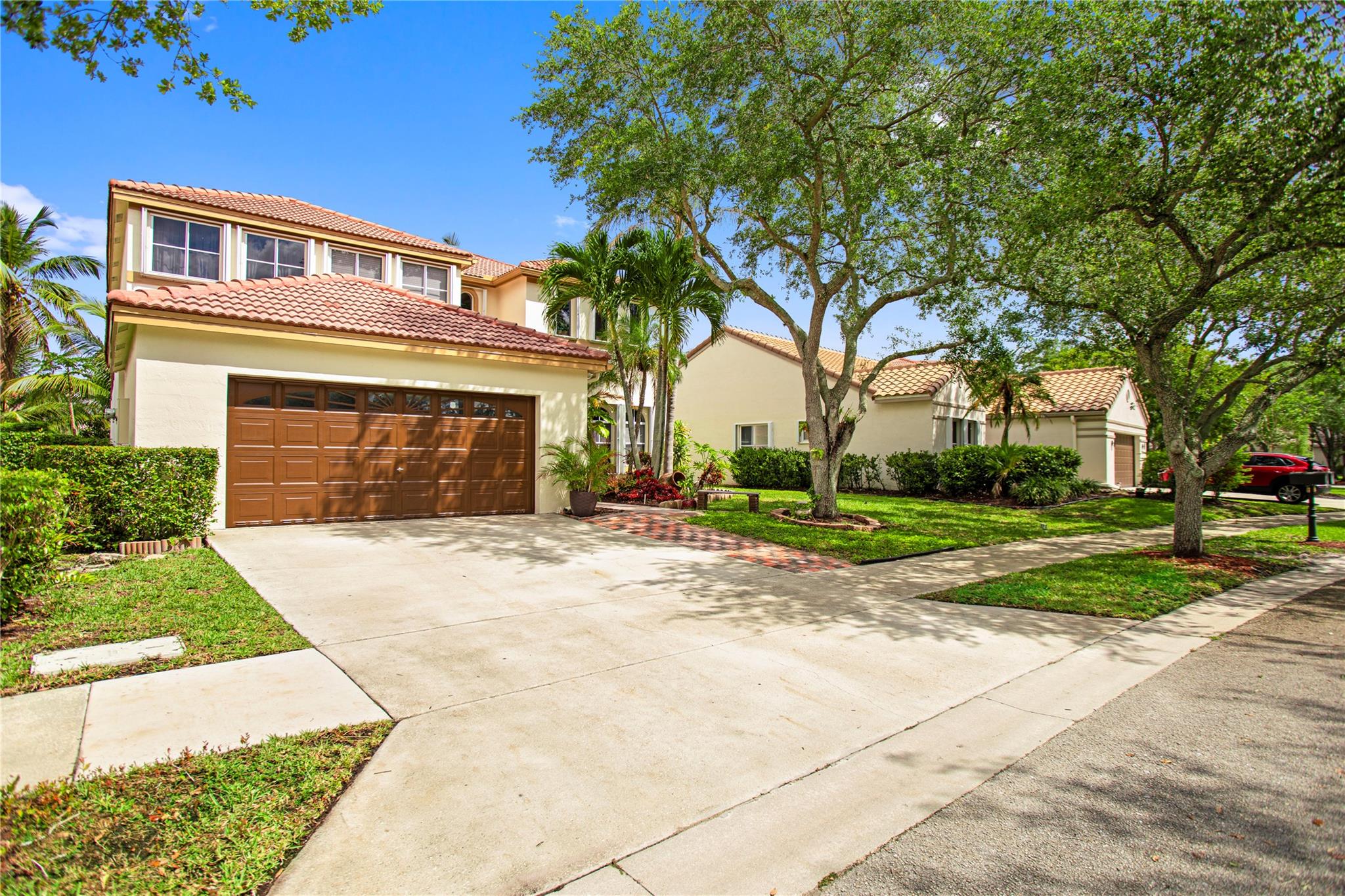 372 Carrington Dr