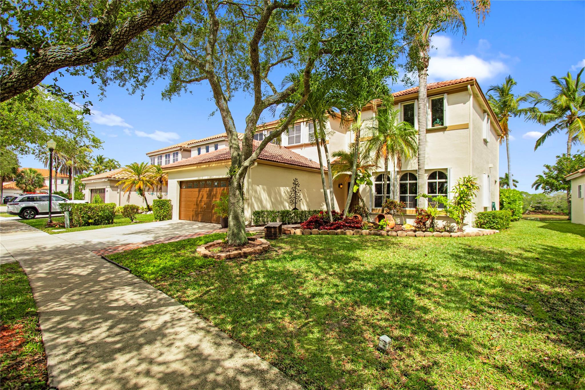 372 Carrington Dr