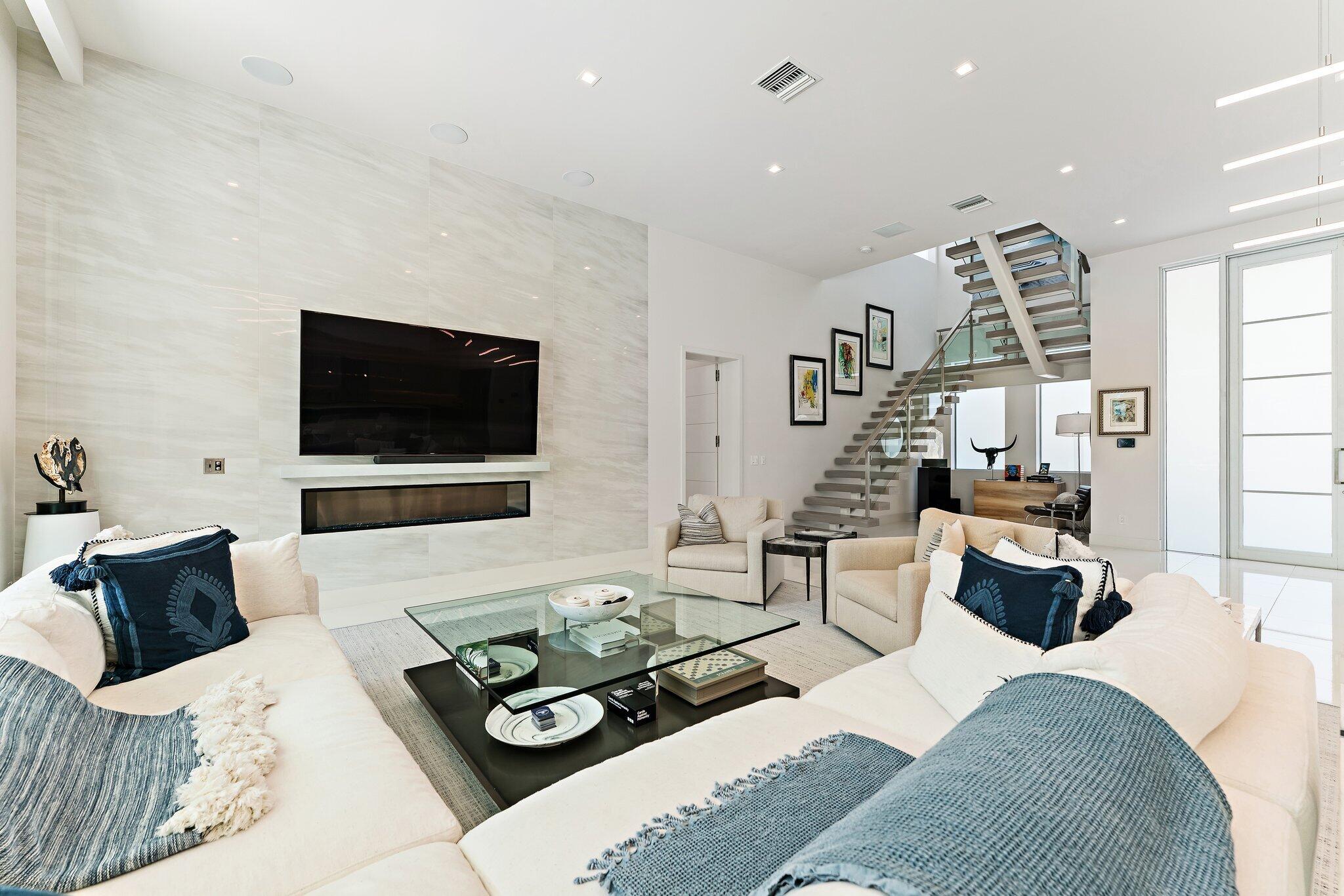 JUNO ISLES 1 - Residential