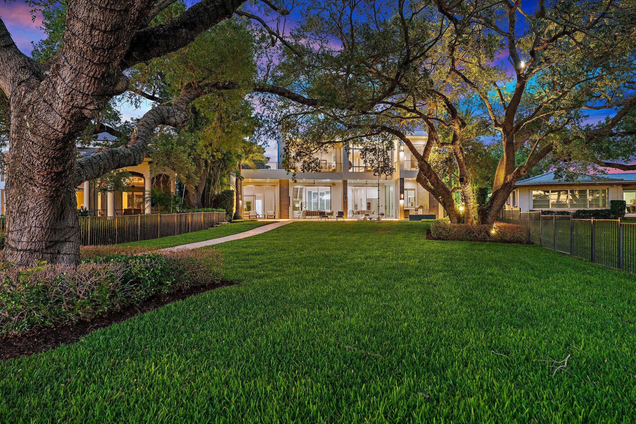 JUNO ISLES 1 - Residential