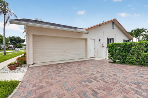 Tiny photo for 18232 104th Terrace S, Boca Raton, FL 33498 (MLS # B26034772)