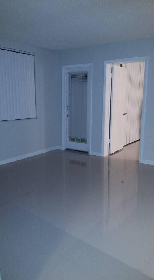 CLEAR LAKE CLUB CONDO - Residential Lease