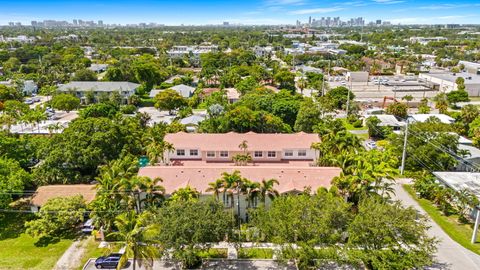 Photo of 3446 NE 13th Avenue, Oakland Park, FL 33334 (MLS # B26054195)