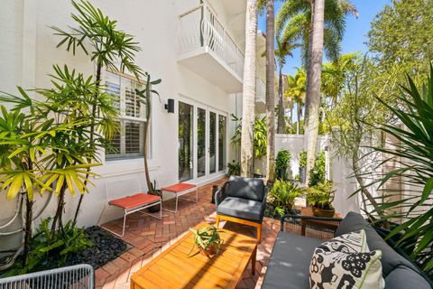 Tiny photo for 3446 NE 13th Avenue, Oakland Park, FL 33334 (MLS # B26054195)