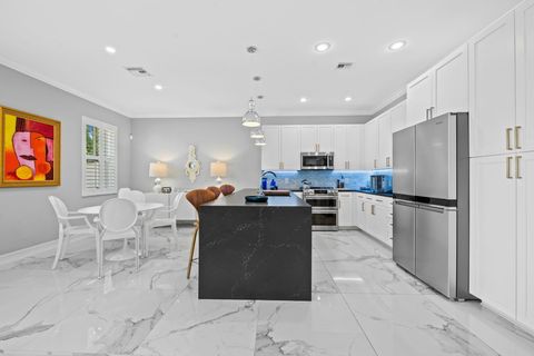 Tiny photo for 3446 NE 13th Avenue, Oakland Park, FL 33334 (MLS # B26054195)