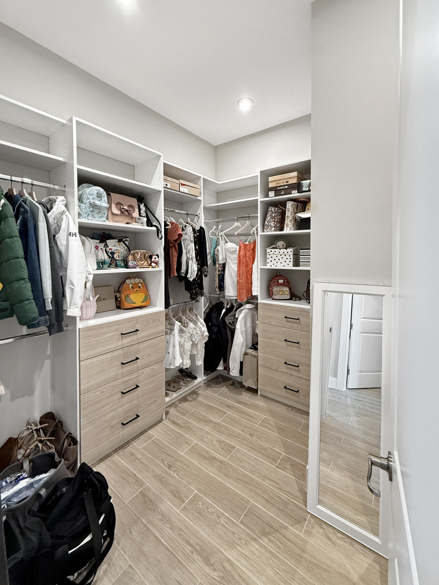 TELARO AT SOUTHERN GROVE PHASE 2 AND 3 - Residential