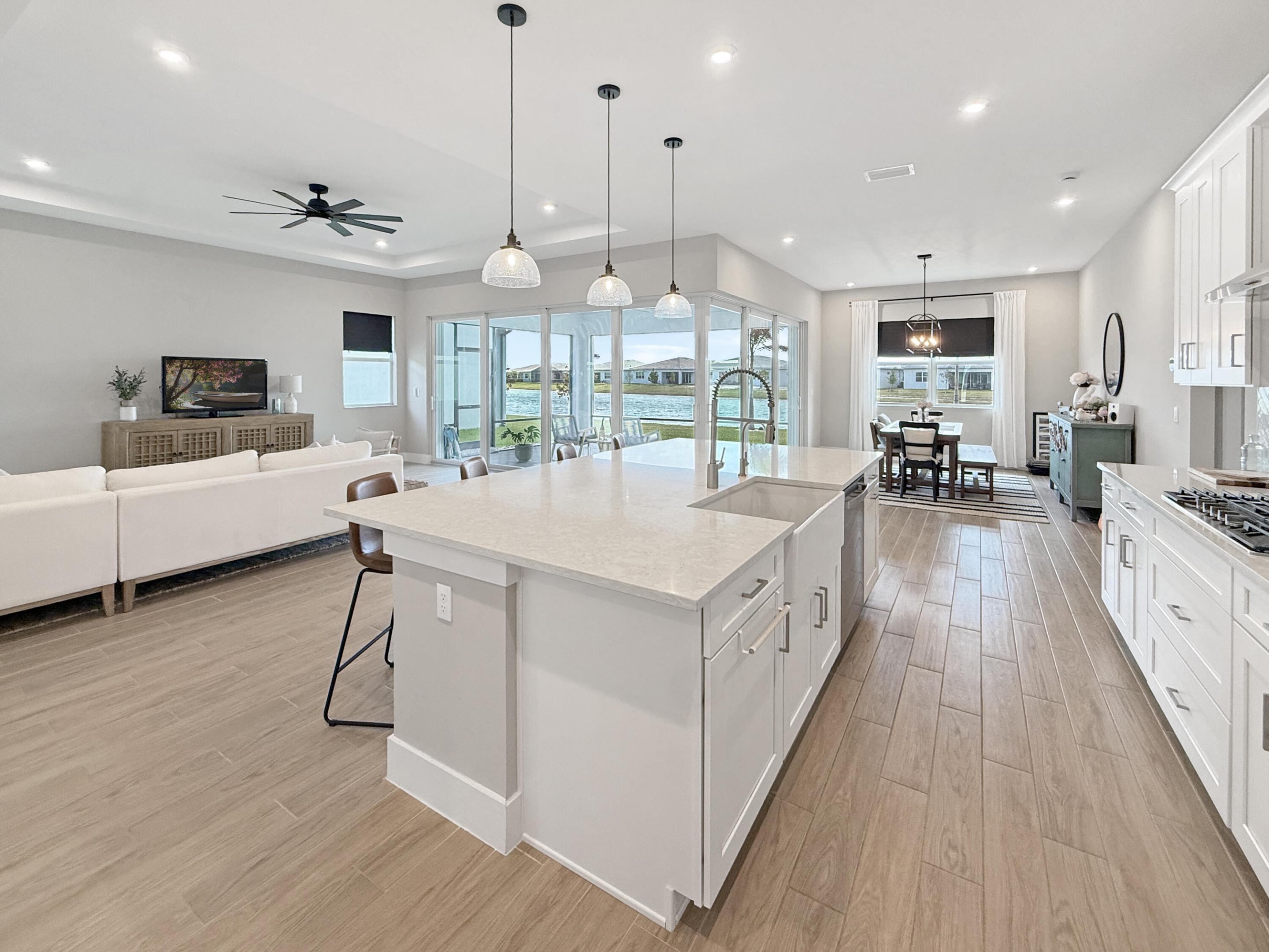 TELARO AT SOUTHERN GROVE PHASE 2 AND 3 - Residential