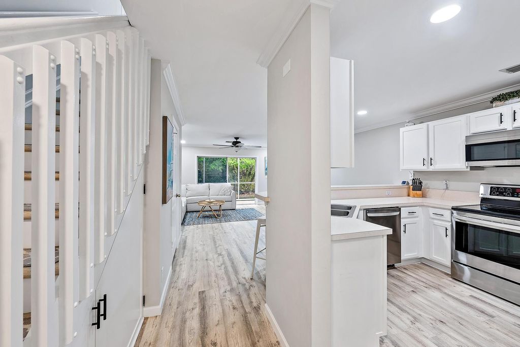 Photo of 147 Wooden Mill Terrace, Jupiter, FL 33458 (MLS # R10967997)