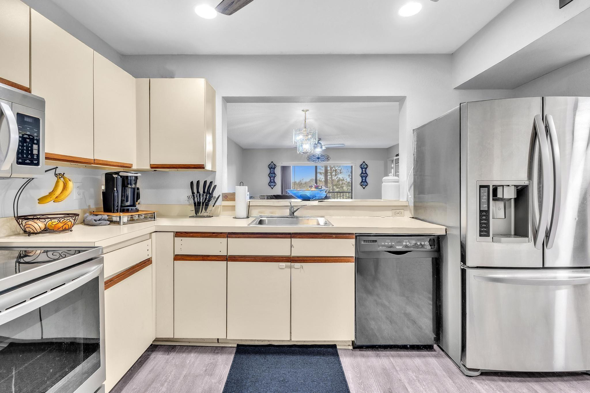 2091 Coral Ridge Drive N306