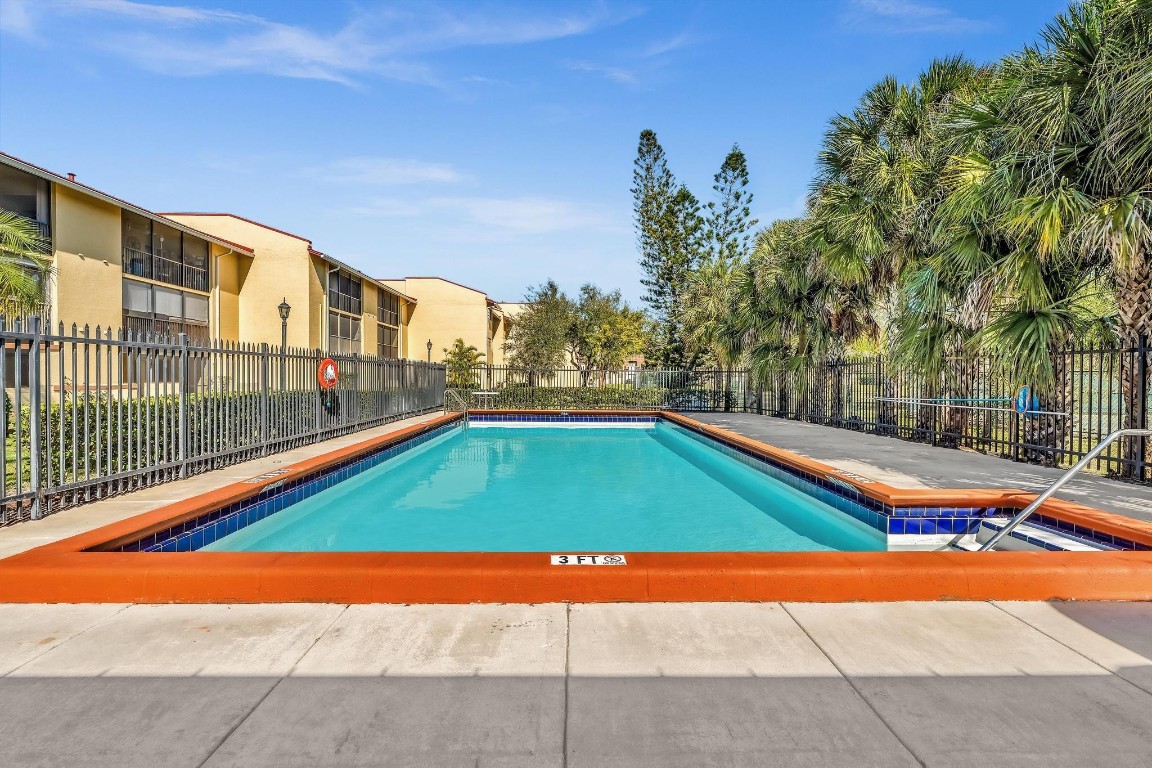 Saxon Woods - Residential