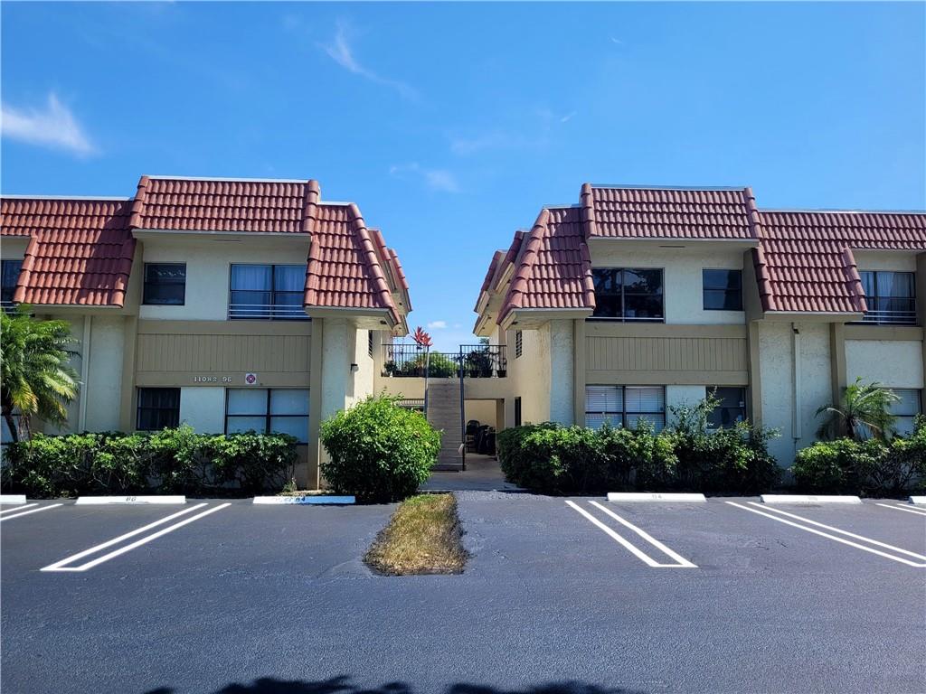 Grenadier Gardens - Residential Lease