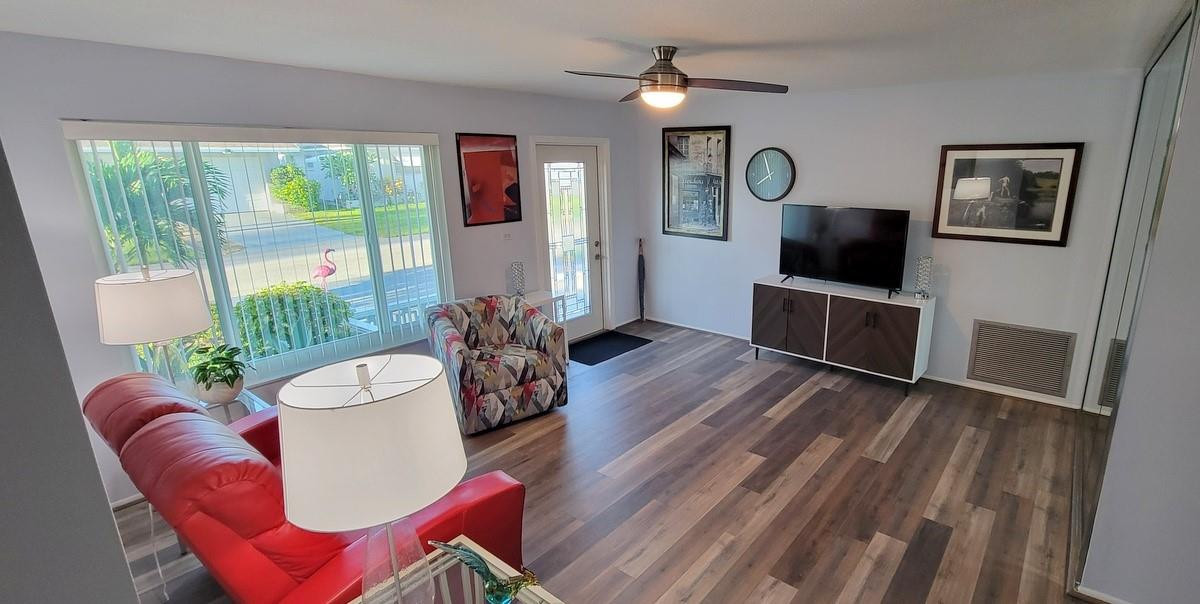 Mainlands Of Tamarac Lakes - Residential