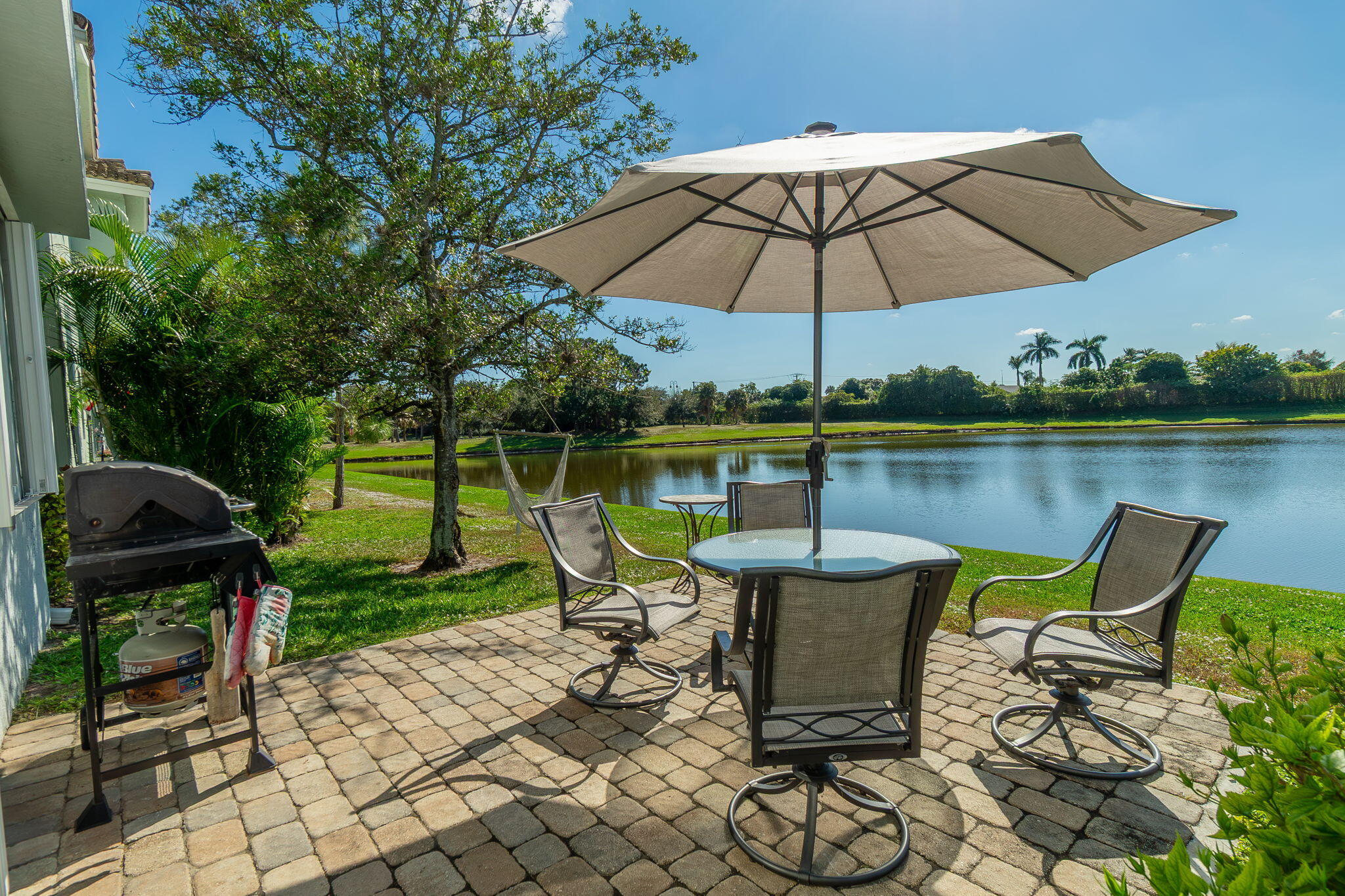 THOUSAND OAKS - Residential