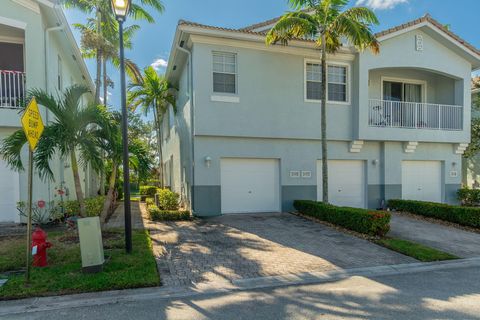 Palm Beach County Properties with Ocean Access 109 3149 Laurel Ridge Circle Riviera Beach FL 33404
