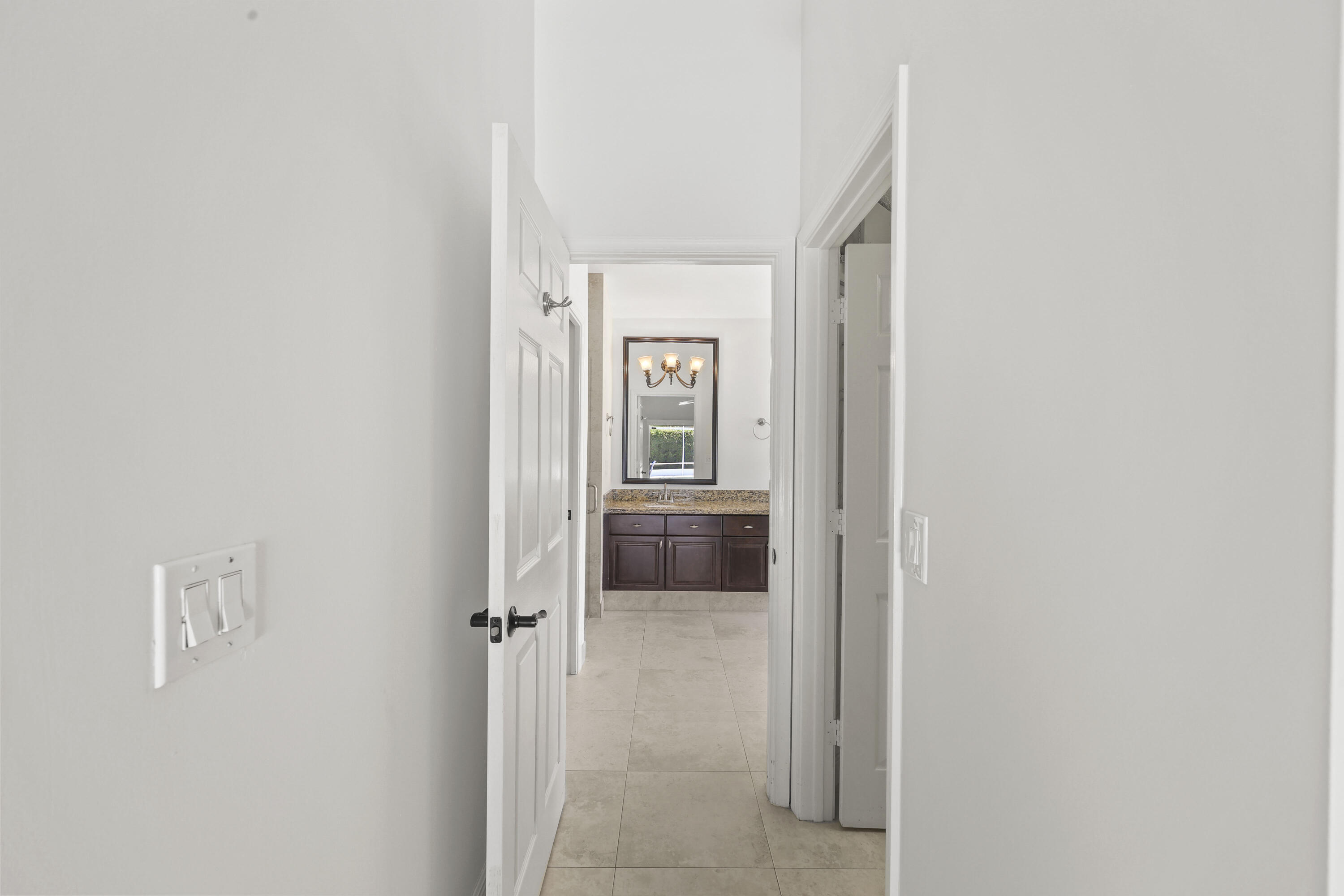 VERONA WOODS - Residential