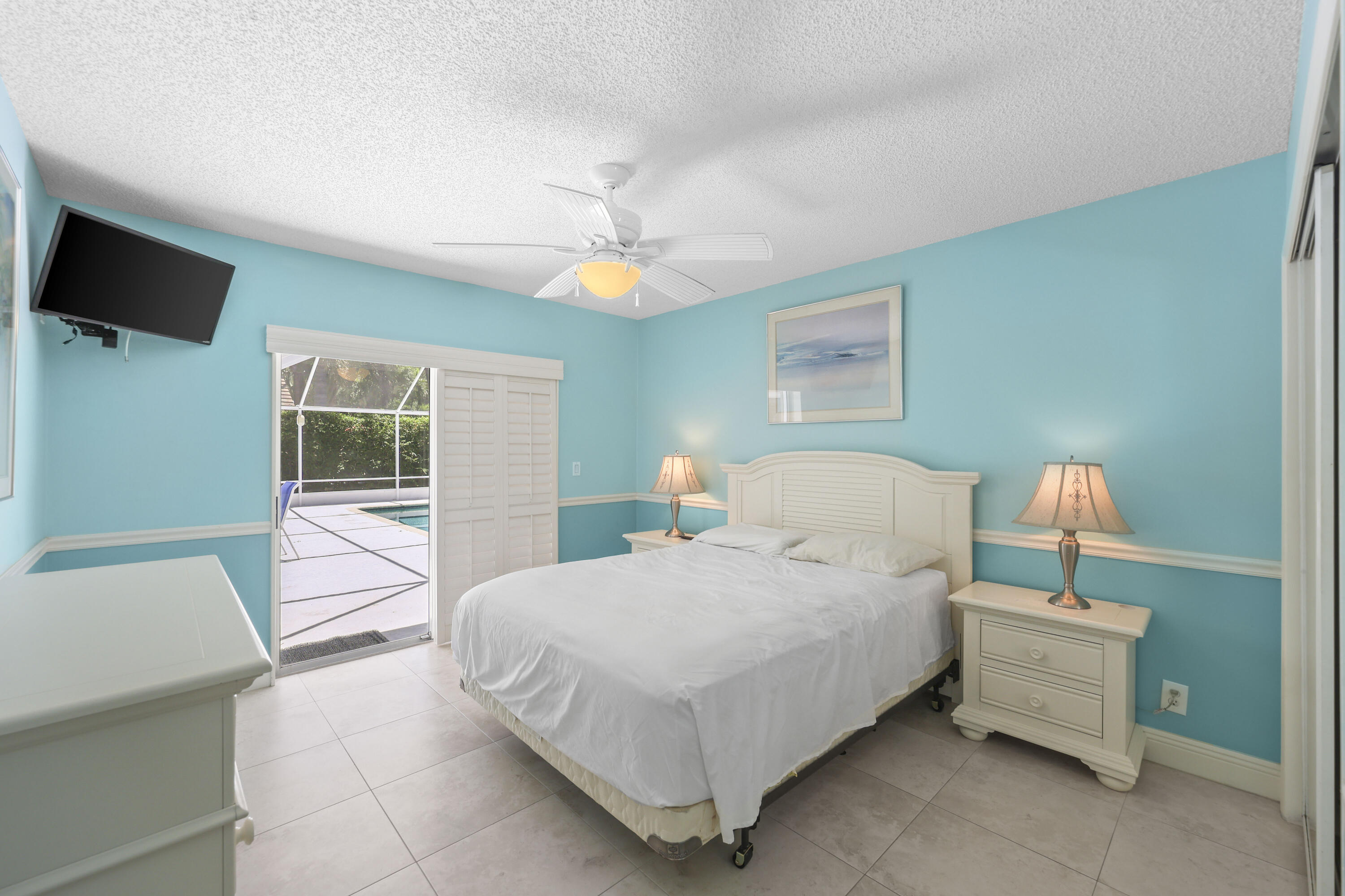 VERONA WOODS - Residential