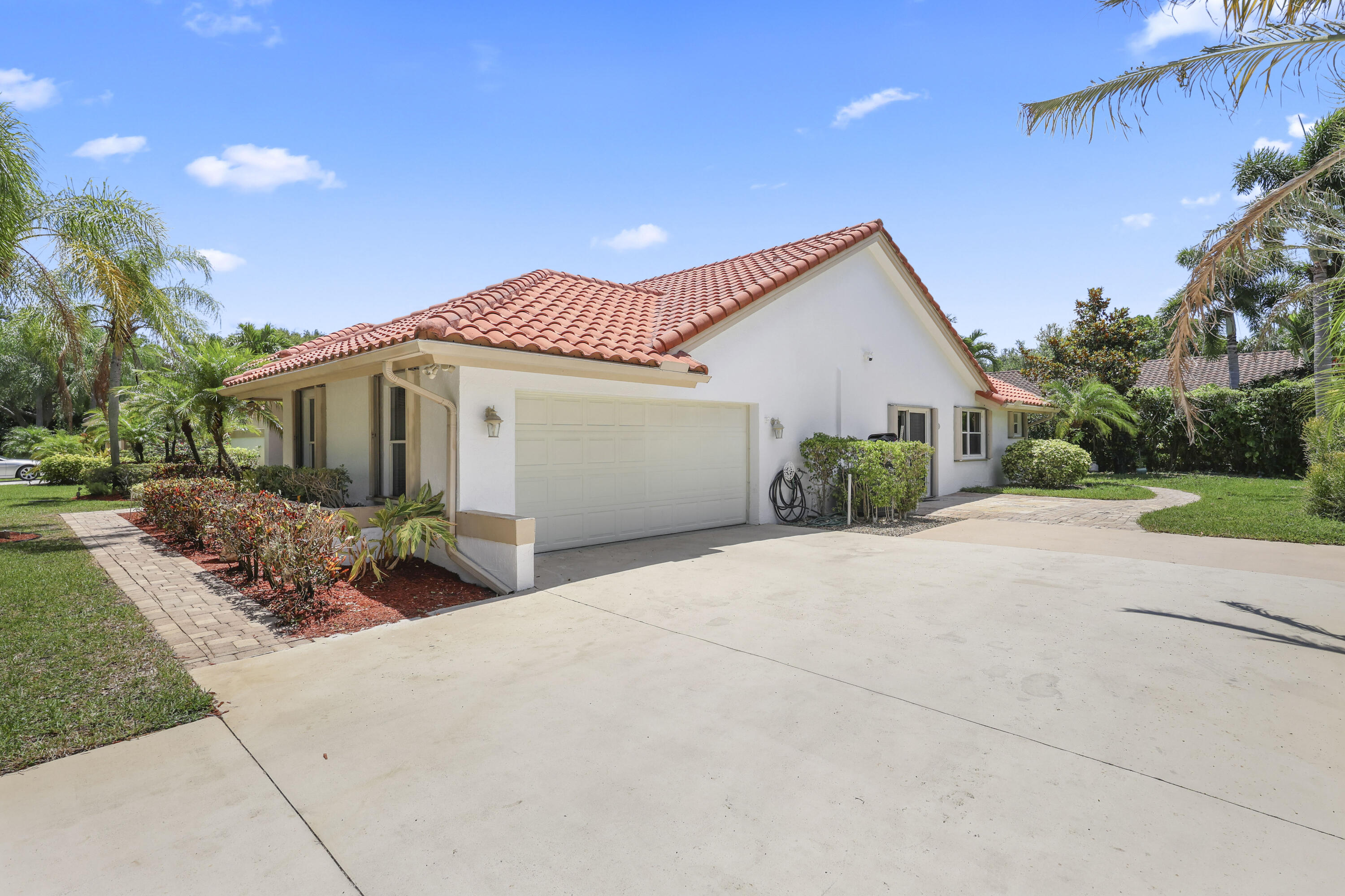 2934 San Remo Way