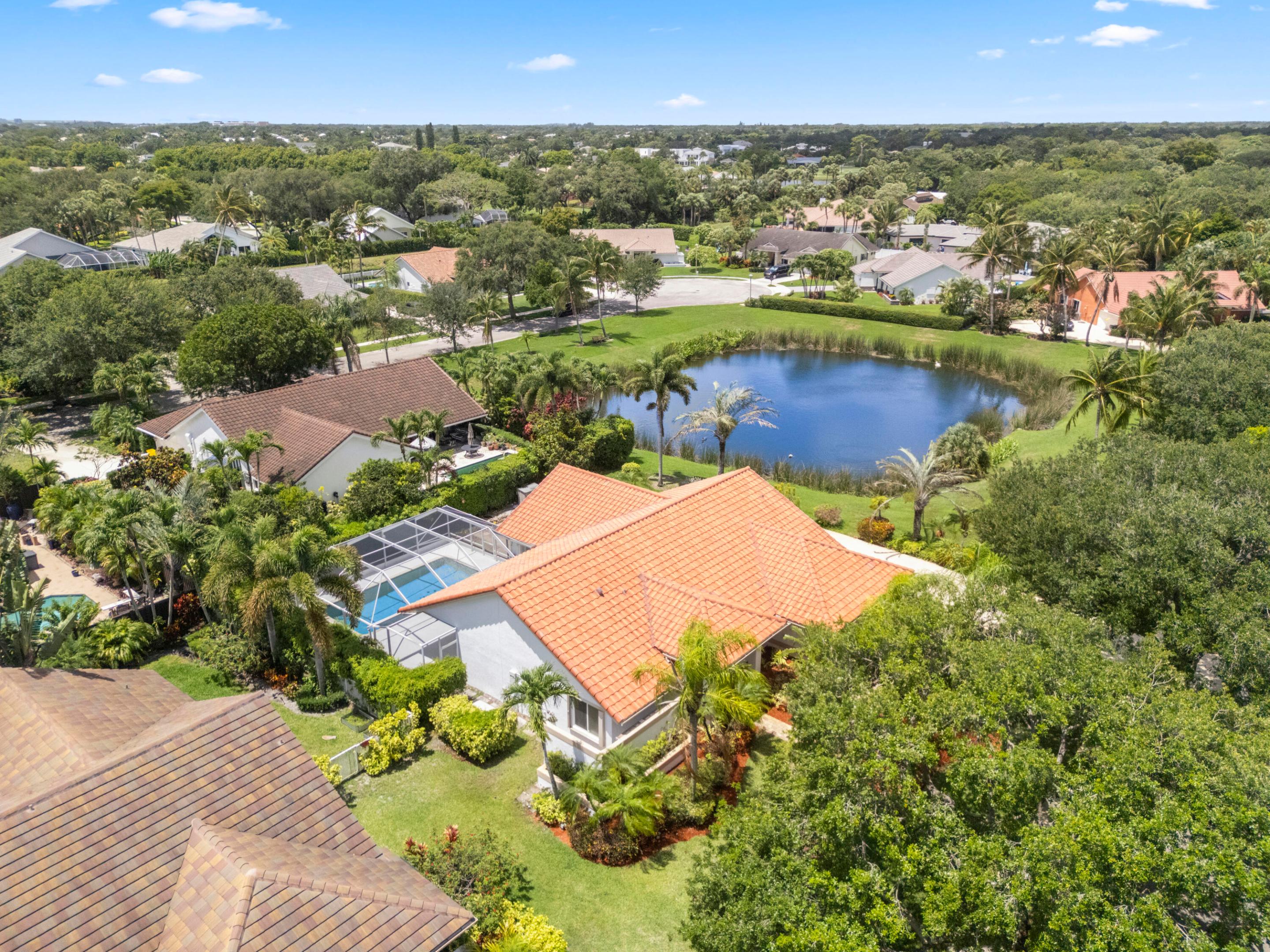 VERONA WOODS - Residential