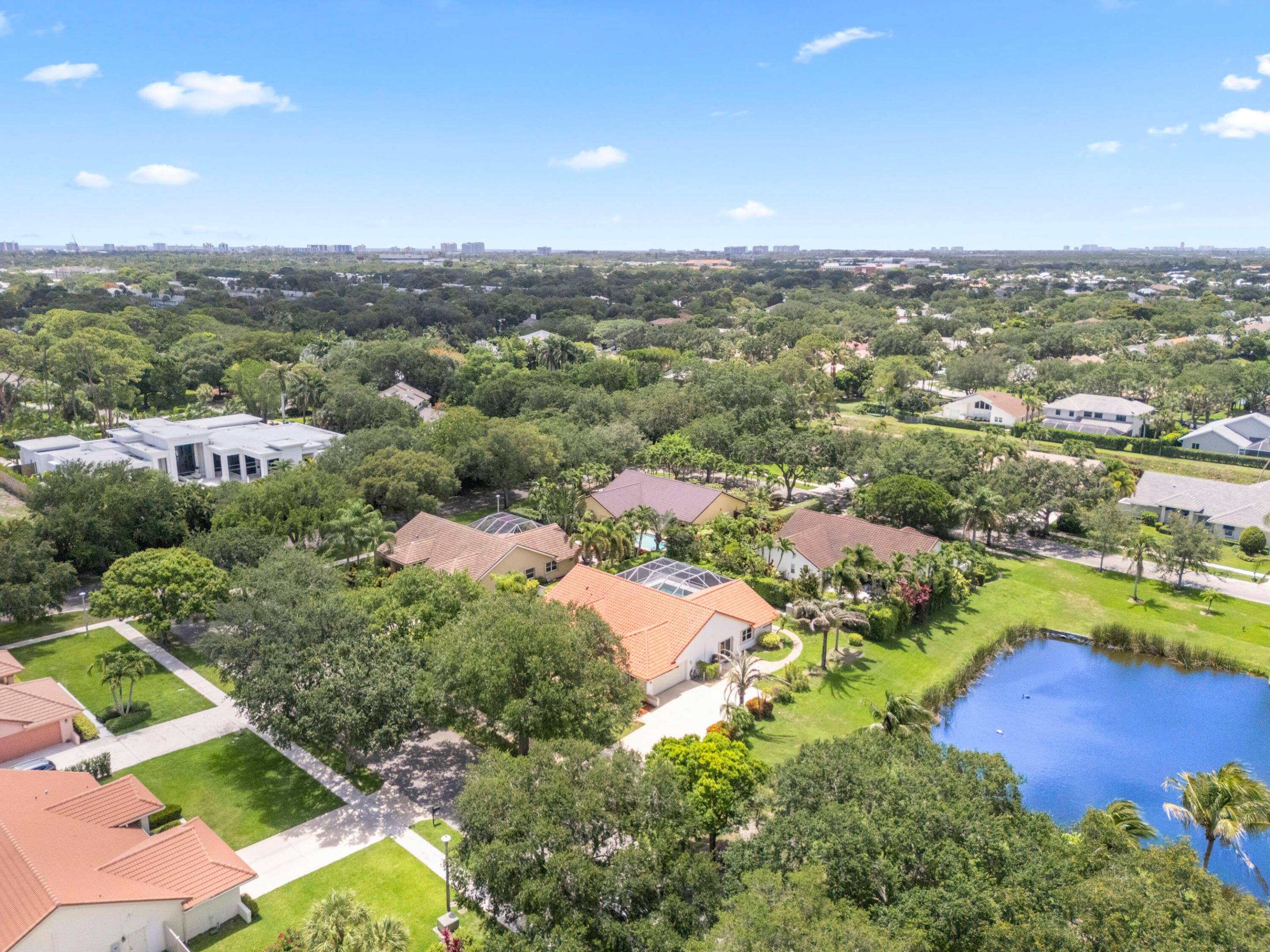 VERONA WOODS - Residential