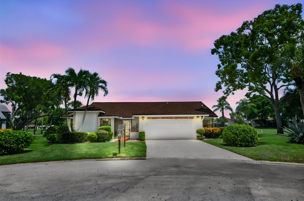 Photo of 5722 Willow Creek Lane, Delray Beach, FL 33484 (MLS # B26074784)