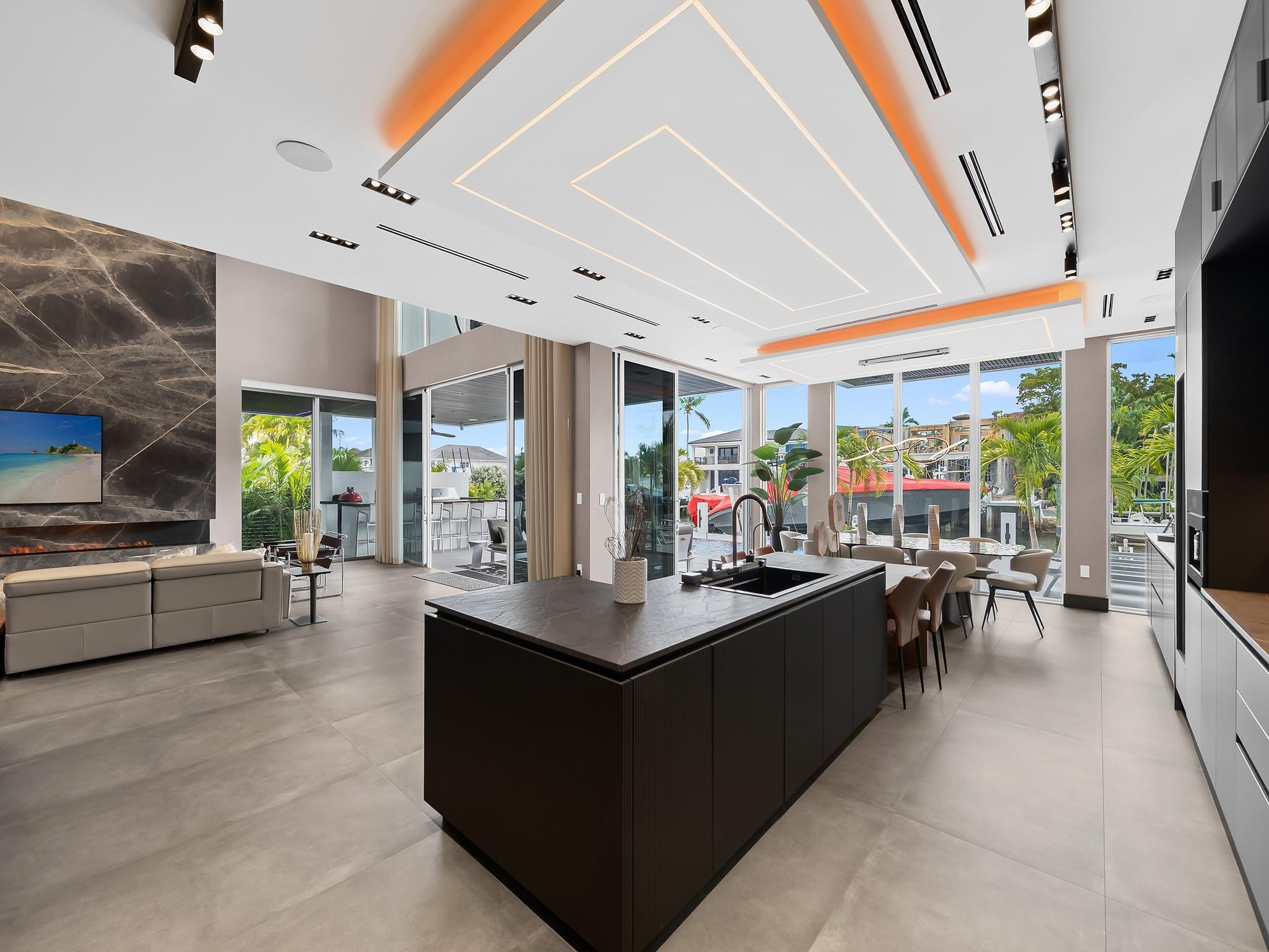 RIO VISTA - Residential