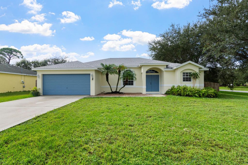 Photo of 2430 SE Tiffany Avenue, Port Saint Lucie, FL 34952 (MLS # R11131680)