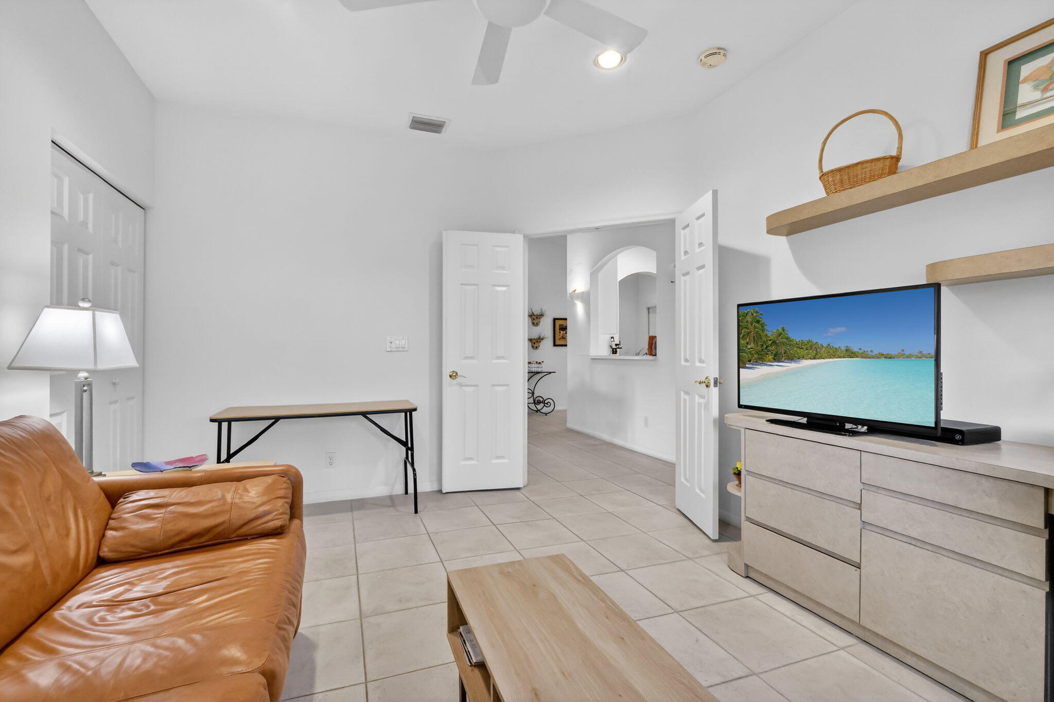 PALM ISLES WEST - Residential