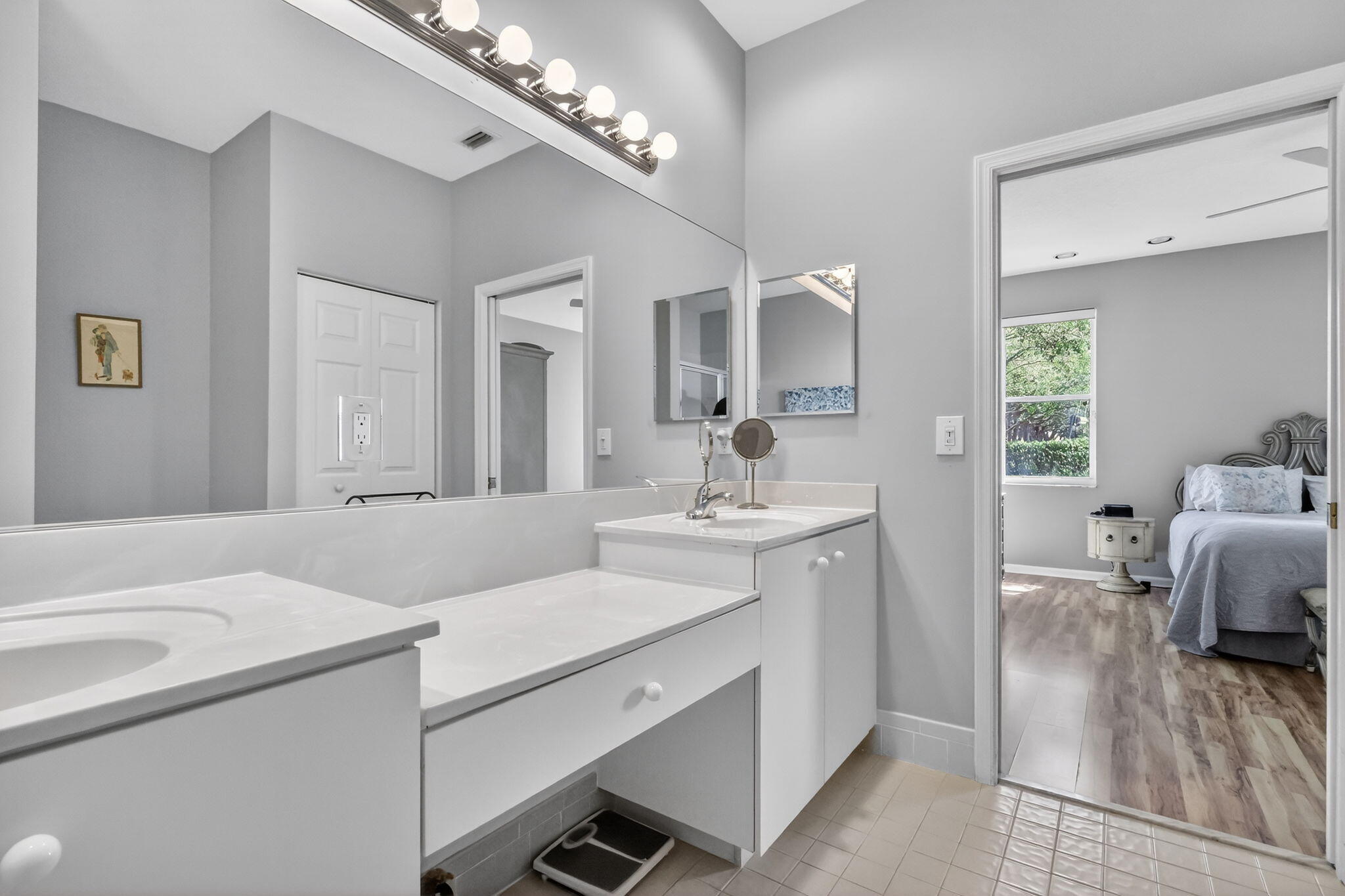 PALM ISLES WEST - Residential