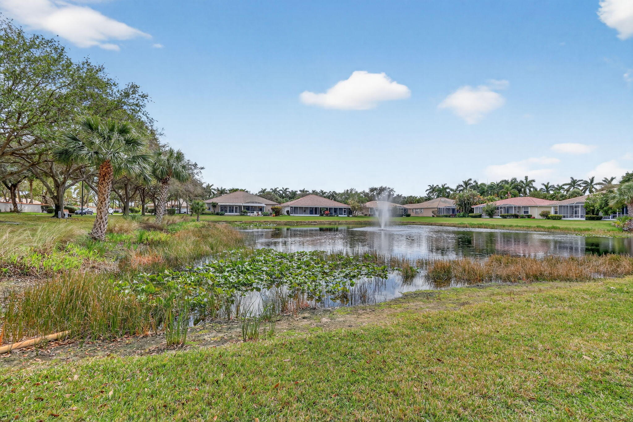 PALM ISLES WEST - Residential