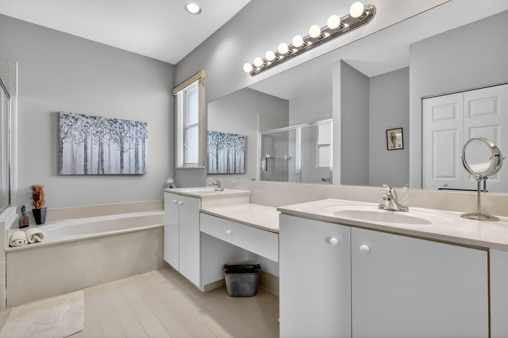 PALM ISLES WEST - Residential