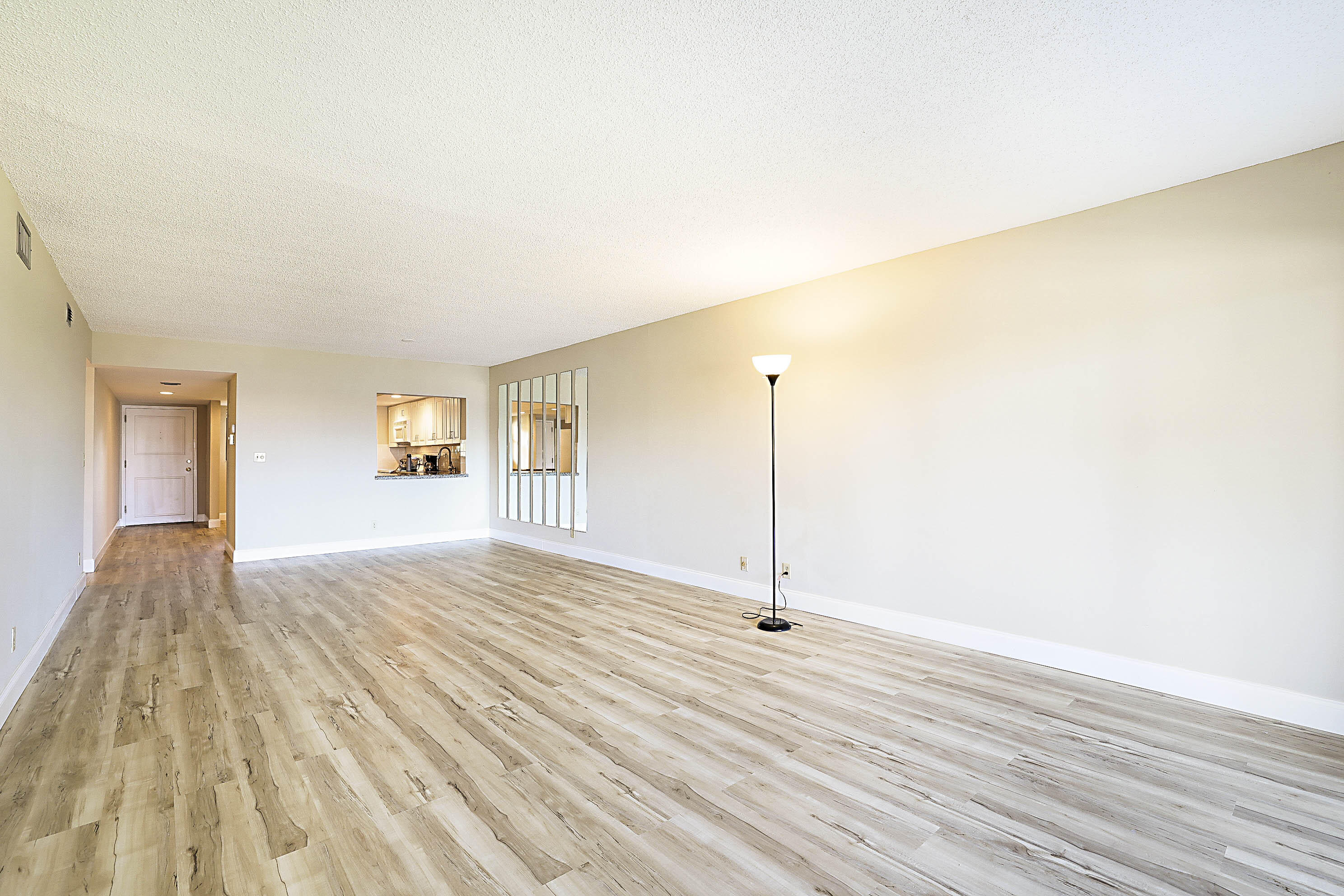 Marina Bay Condo - Residential