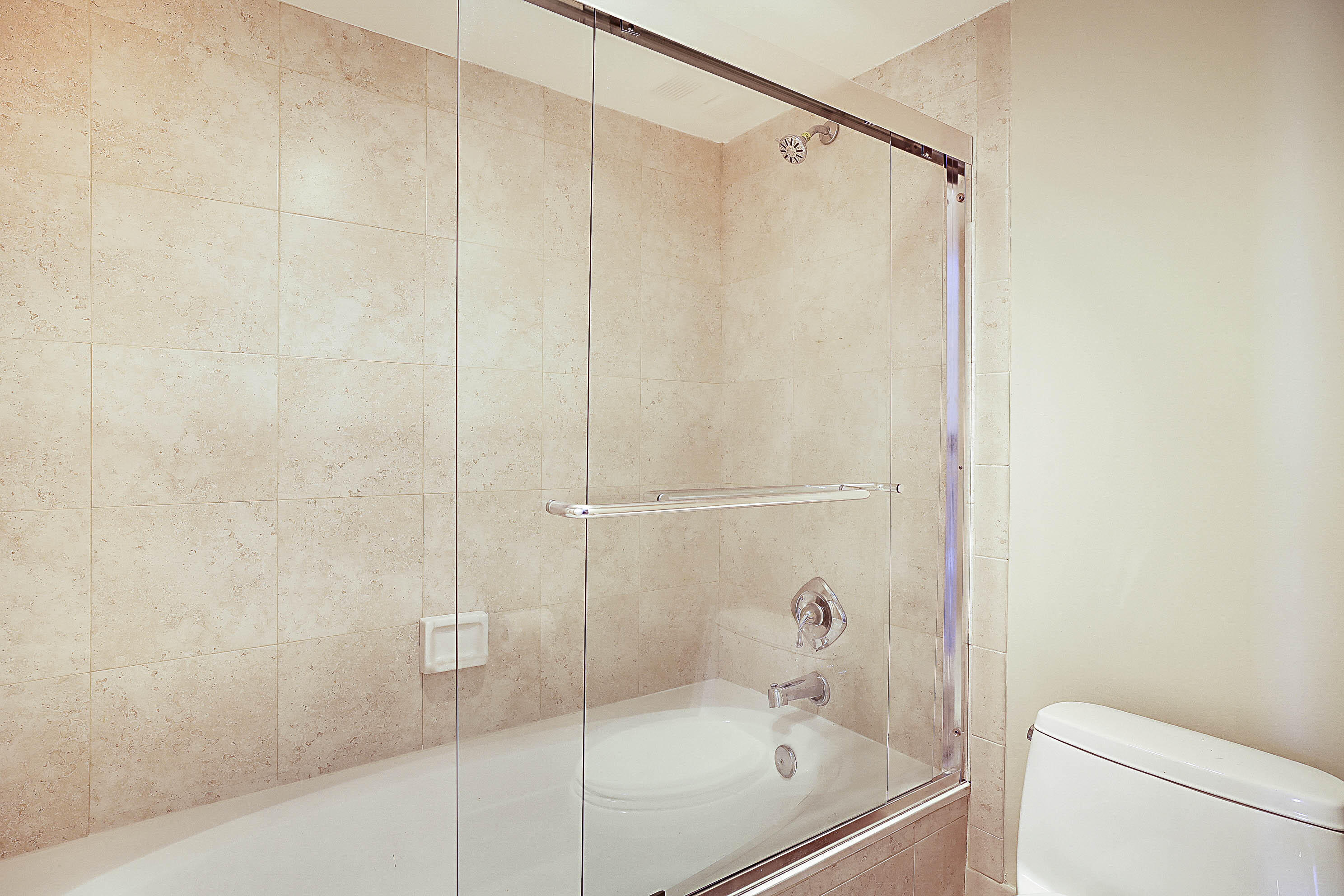 Marina Bay Condo - Residential