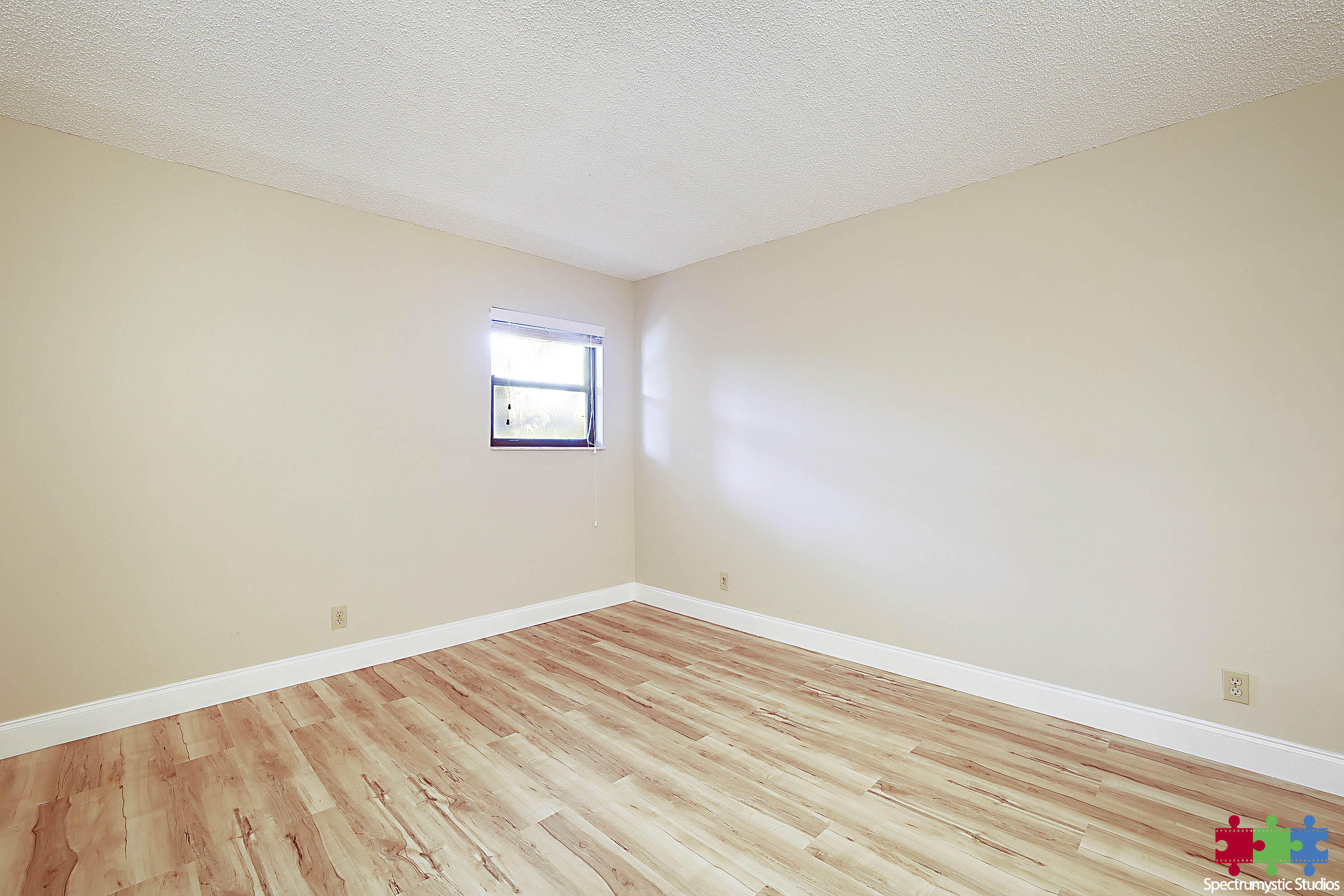 Marina Bay Condo - Residential