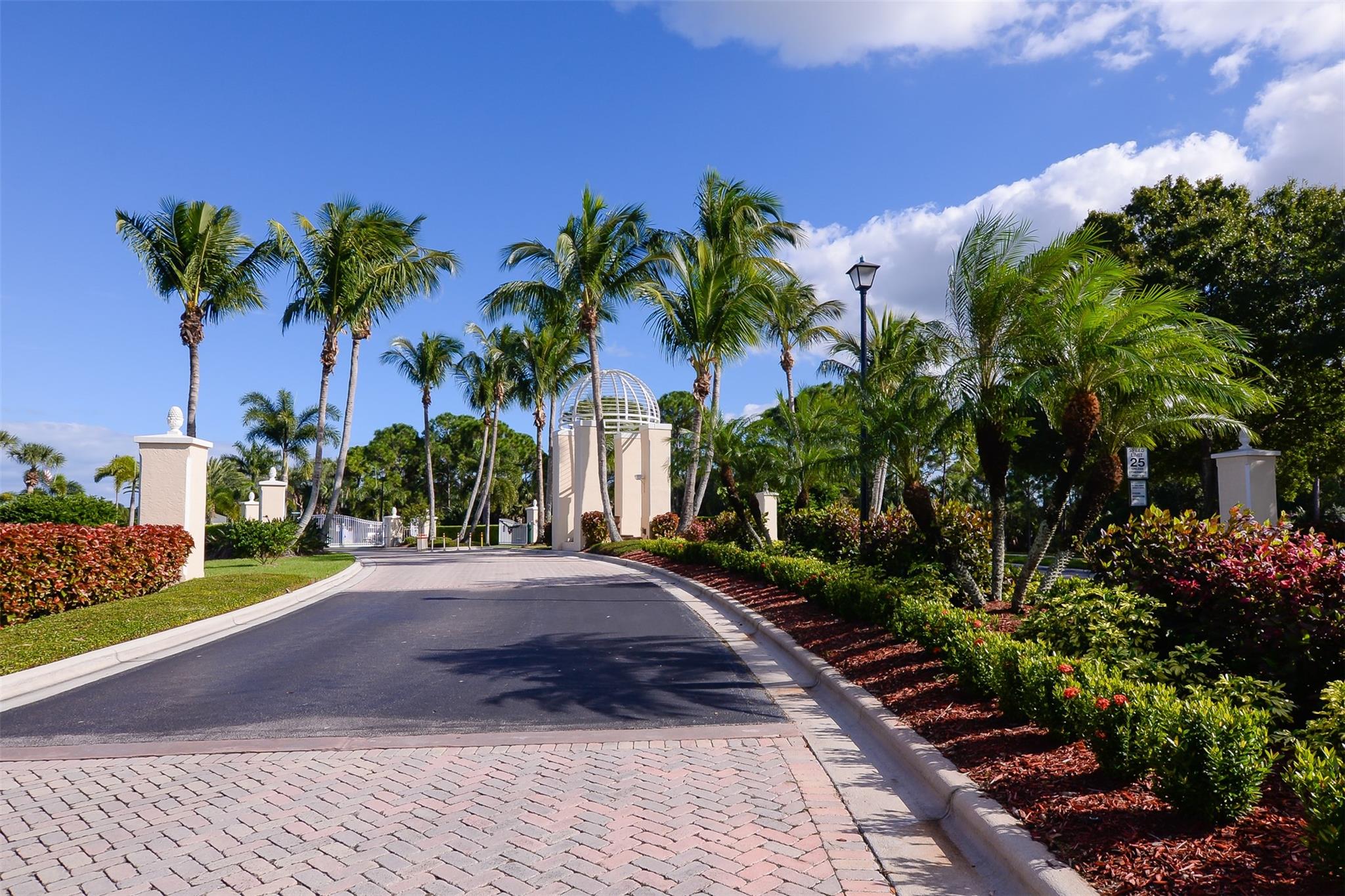 LAKEFOREST AT ST LUCIE WE - Residential