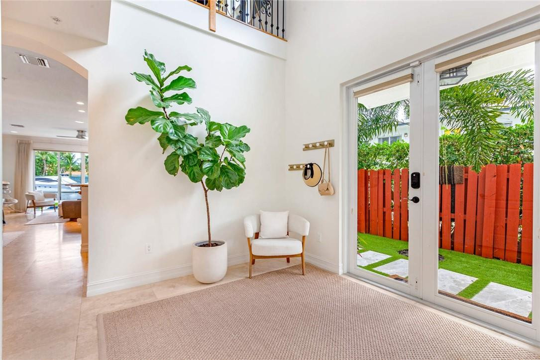 DOCKSIDE AT GRANDEUR - Residential