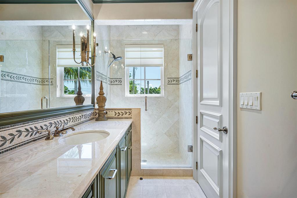 OCEAN VUE - Residential