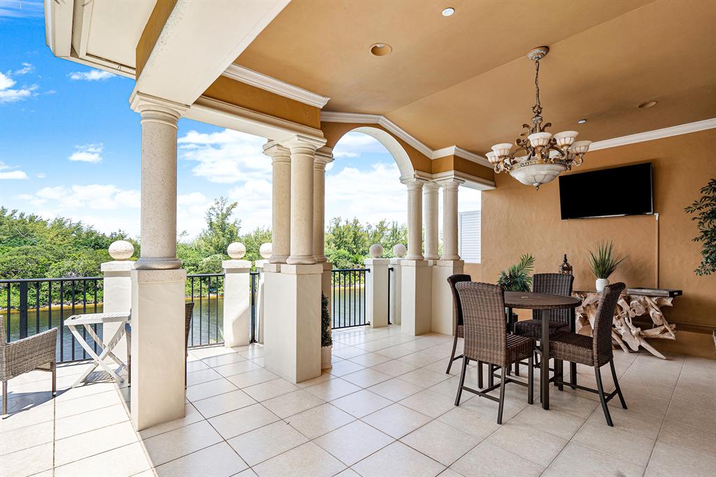 OCEAN VUE - Residential