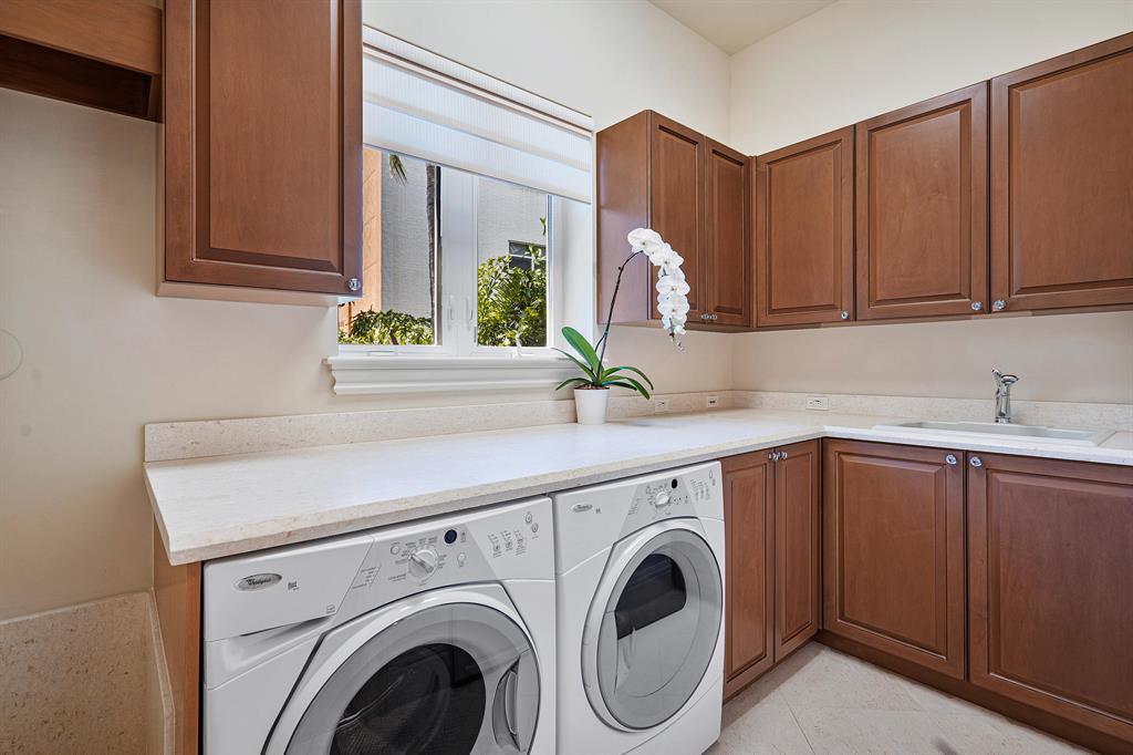 OCEAN VUE - Residential