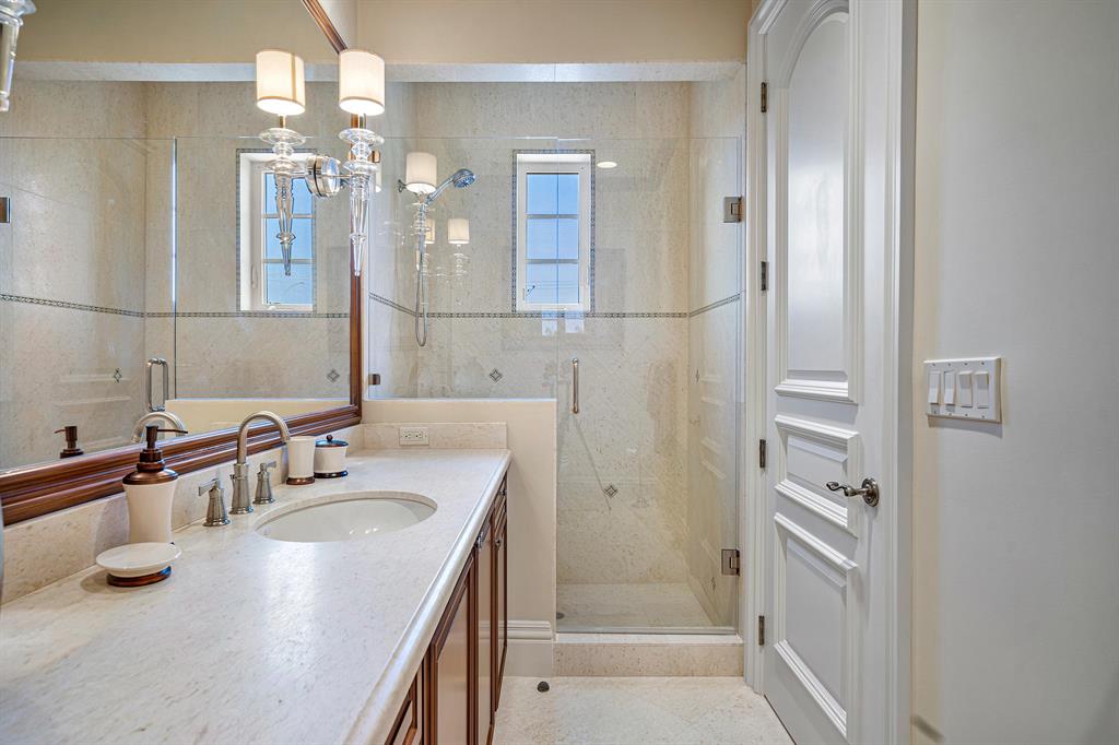 OCEAN VUE - Residential