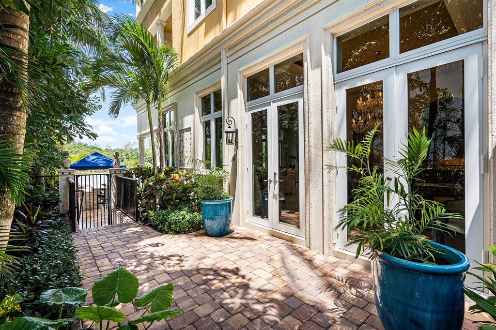 OCEAN VUE - Residential