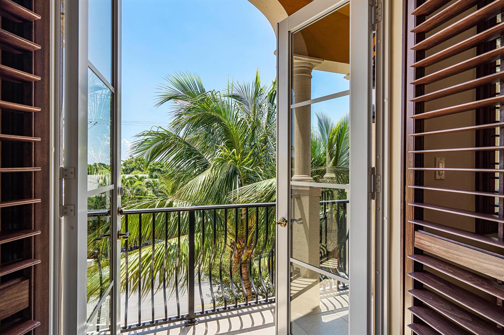 OCEAN VUE - Residential