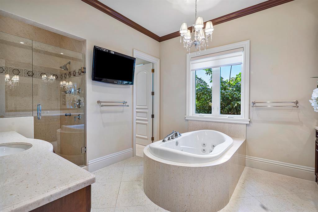 OCEAN VUE - Residential