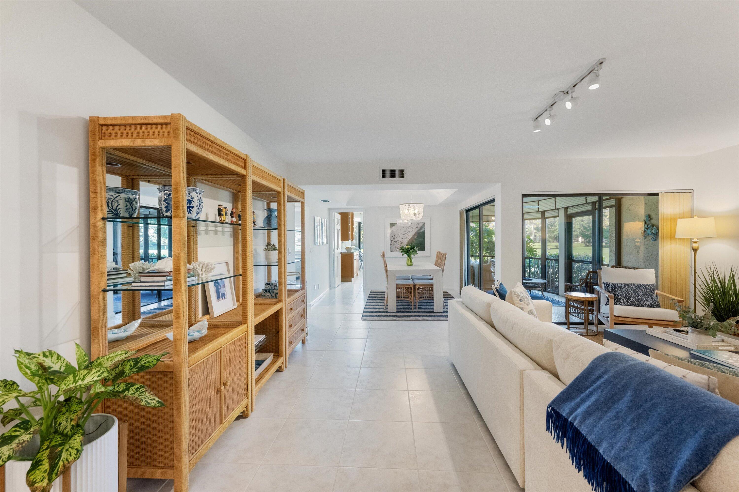 WATERBEND AT JONATHANS LANDING CONDO - Residential