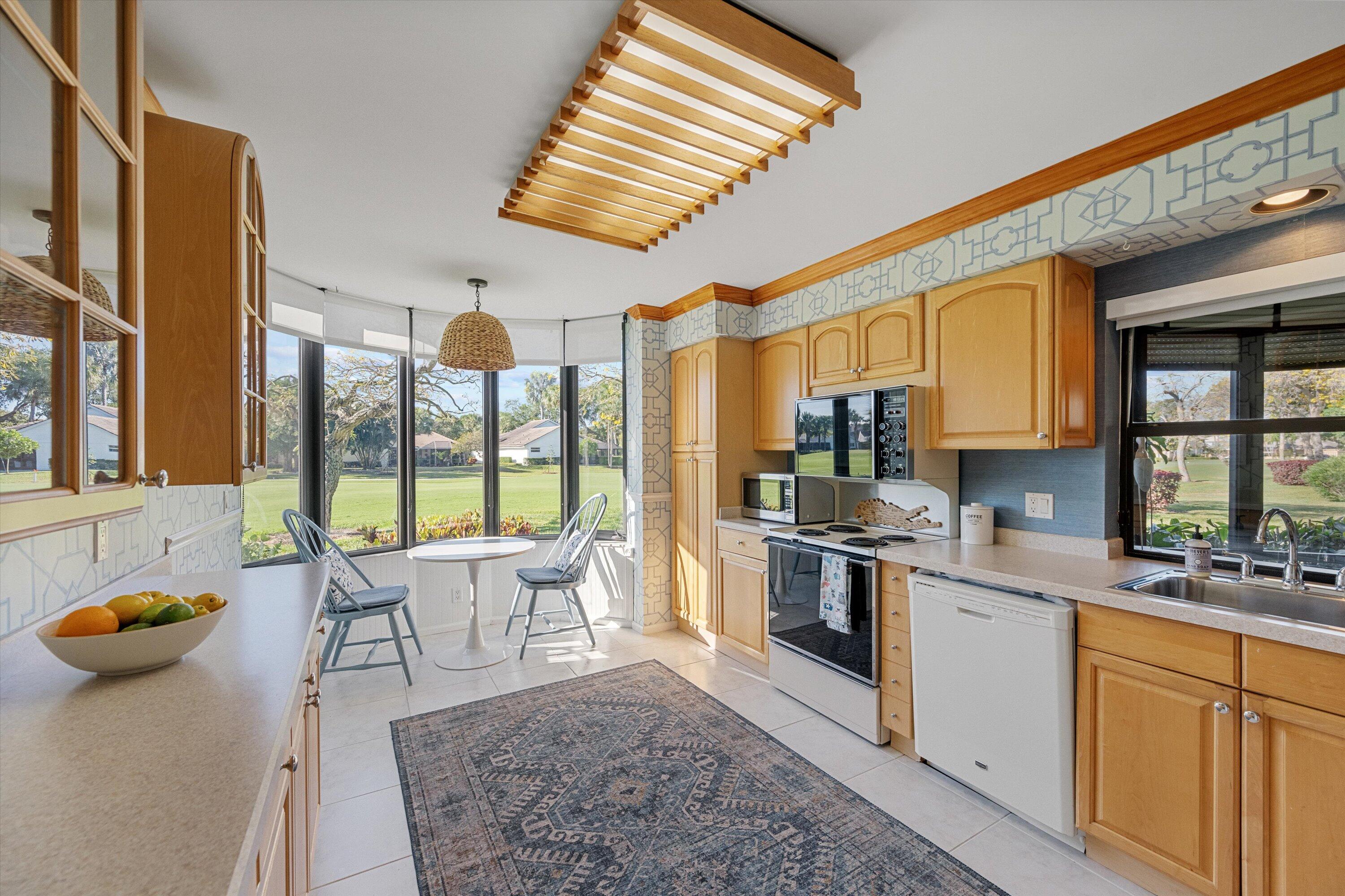 WATERBEND AT JONATHANS LANDING CONDO - Residential