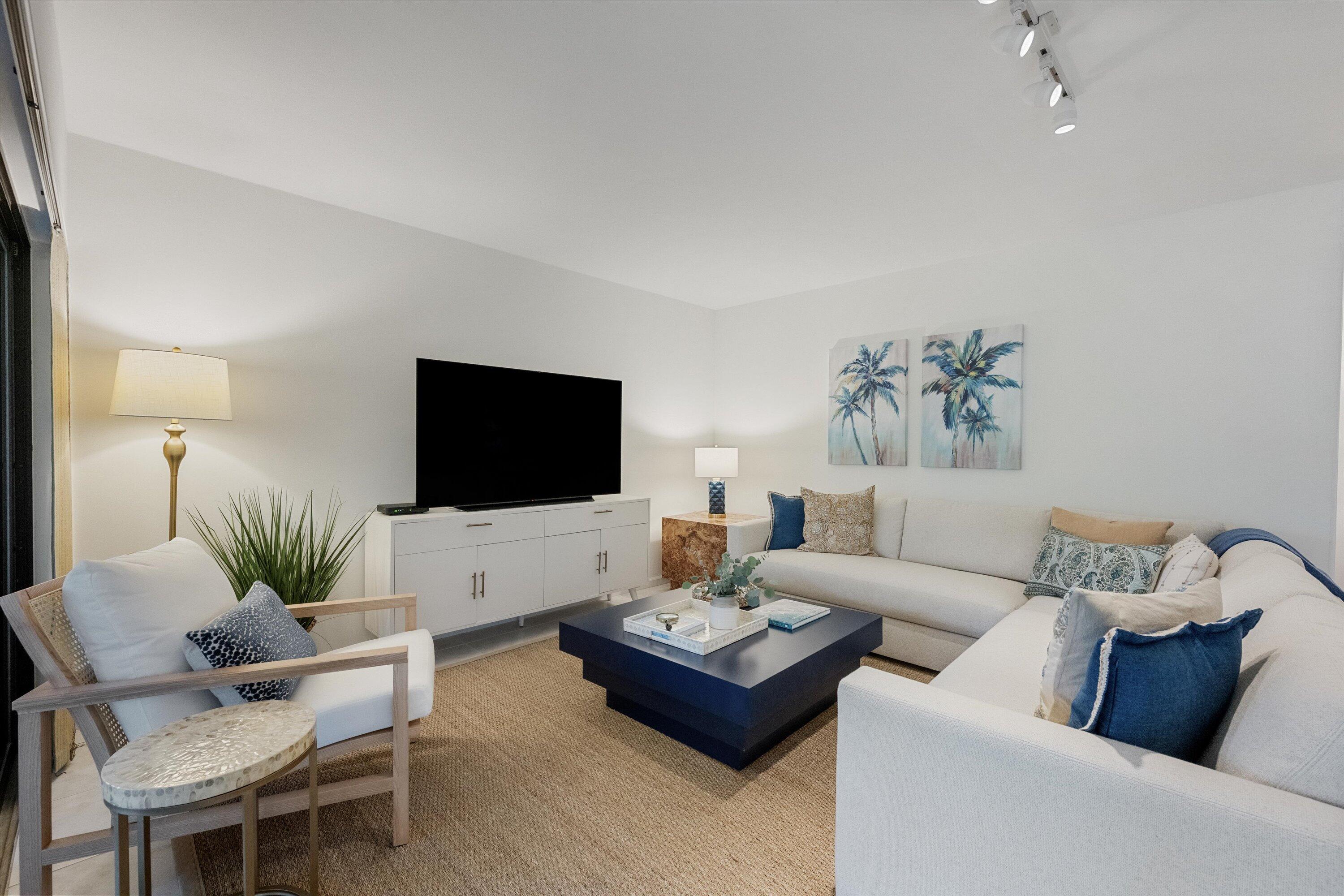 WATERBEND AT JONATHANS LANDING CONDO - Residential