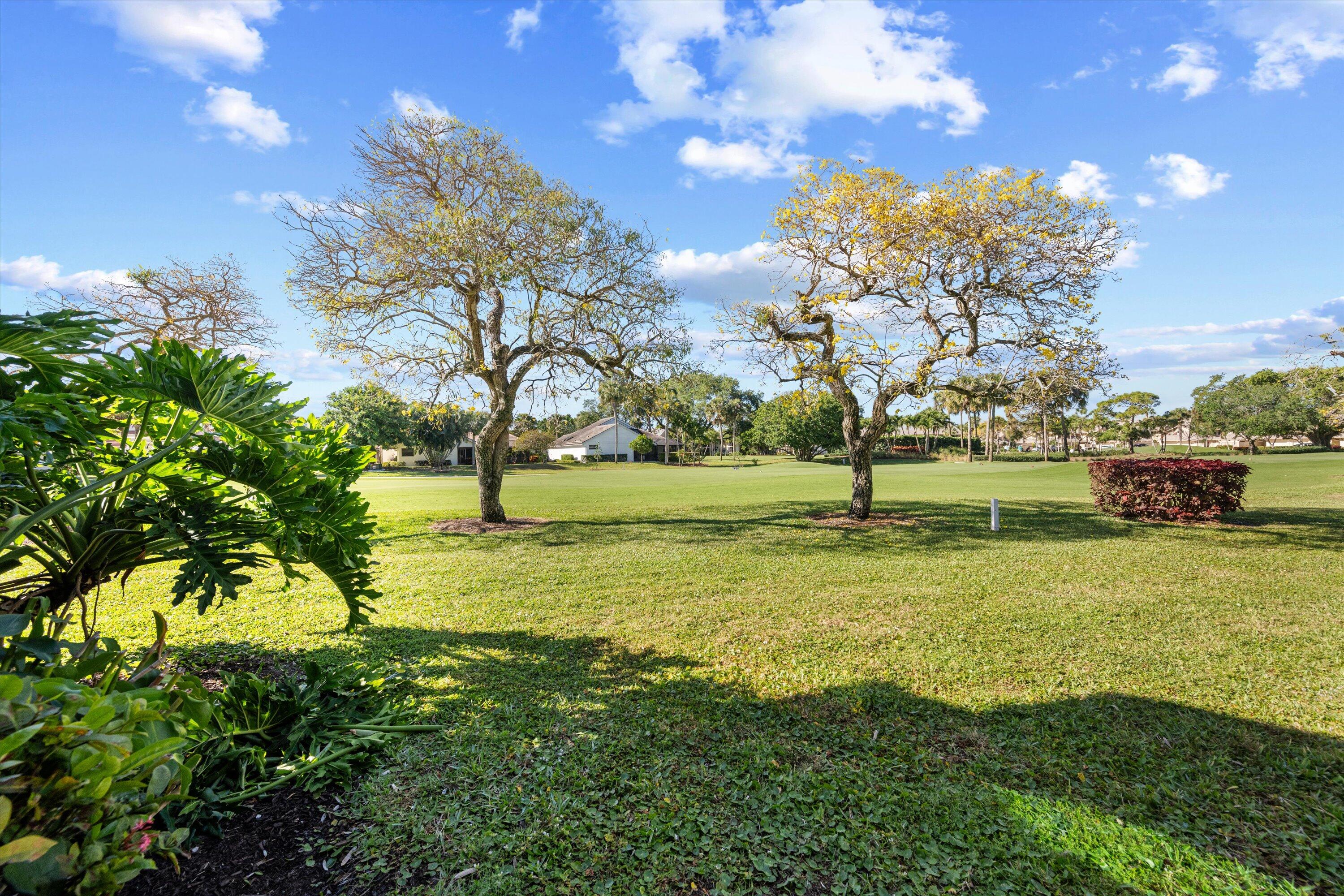 WATERBEND AT JONATHANS LANDING CONDO - Residential